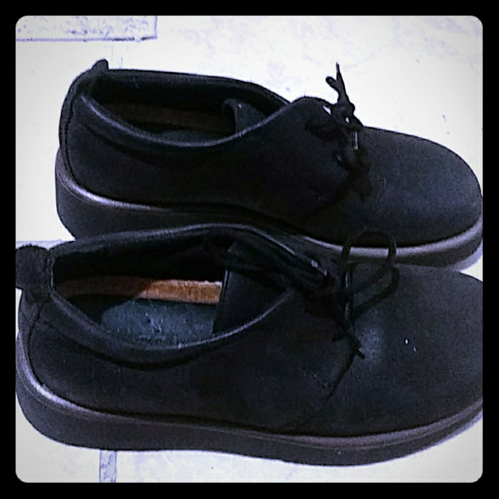 Bass womens leather shoes